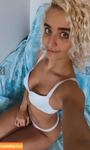 Xia Brookside photo #0225