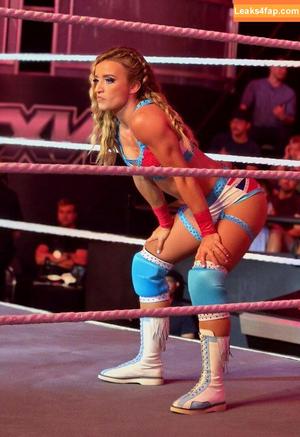 Xia Brookside photo #0245