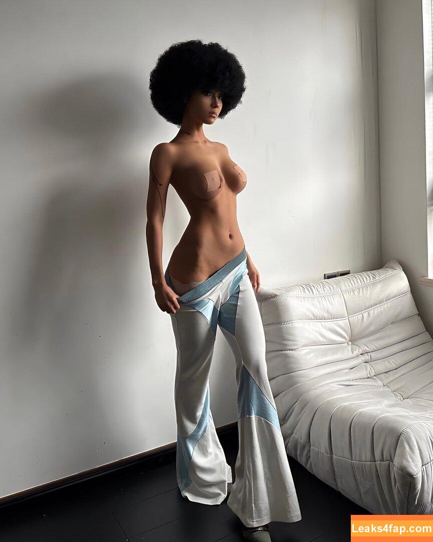 Xiang_is /  leaked photo photo #0029