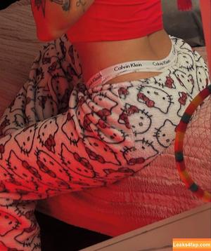 Ximena Valmo photo #0046