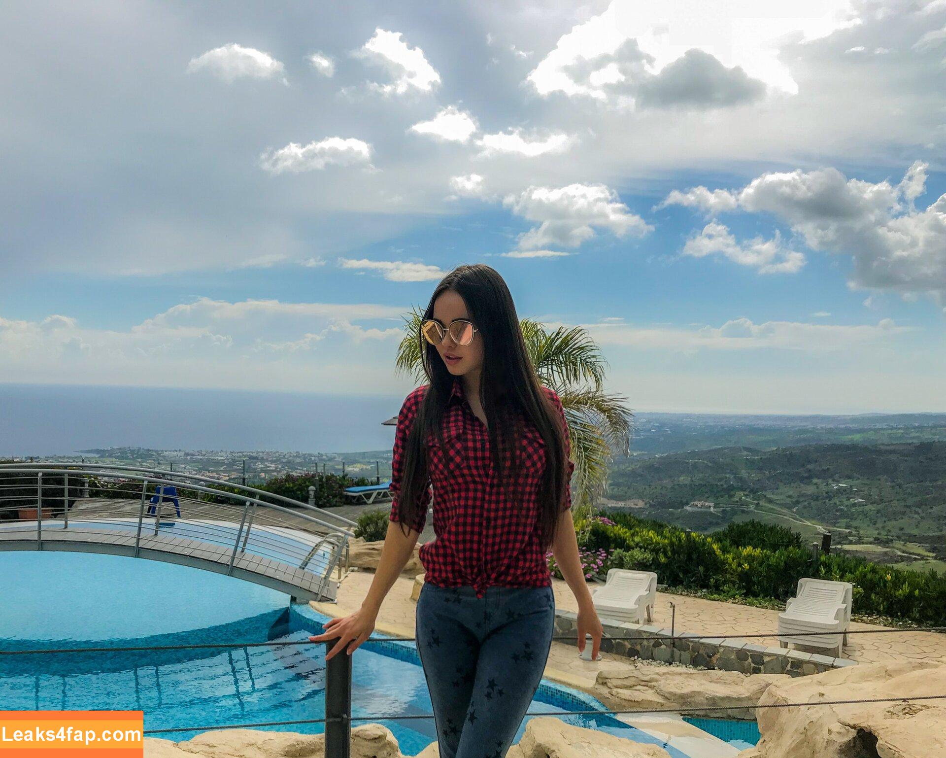 xlimonade / Anna Moon / Li Moon leaked photo photo #0012