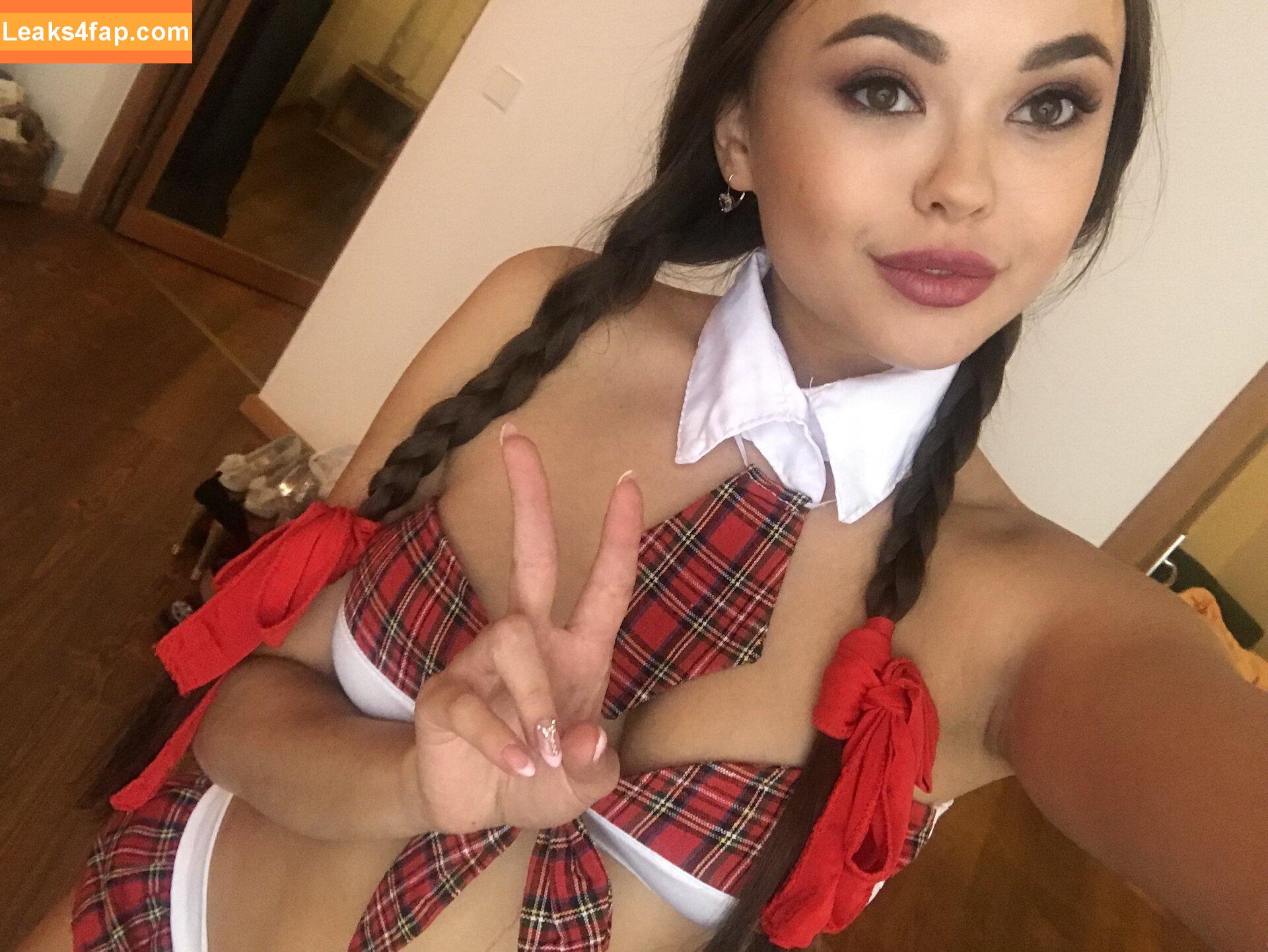 xlimonade / Anna Moon / Li Moon leaked photo photo #0100