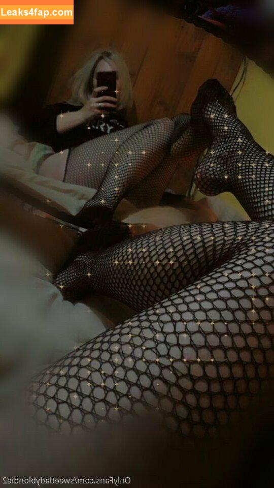 xm00nxxxgoddessx / monicahebner leaked photo photo #0015