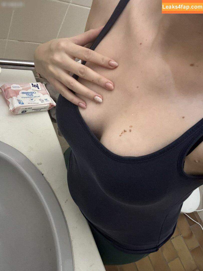 xmrs_hrzx /  leaked photo photo #0009