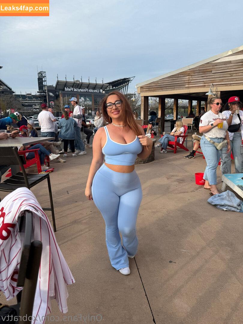 xobrattv / xobrittbratt leaked photo photo #0005