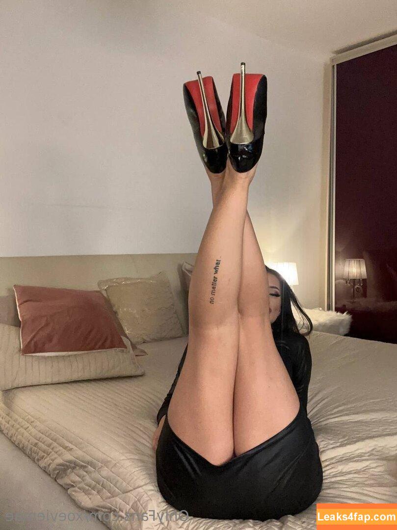 xoeviemae / misseviemayy leaked photo photo #0005