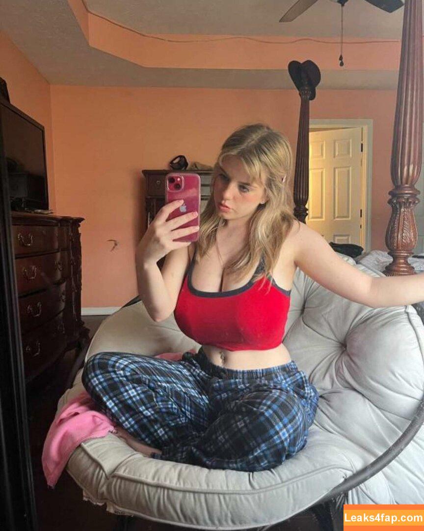 Xohalzy444 / Halz444 / Halzx / halzy4444 / schizoscorpioo leaked photo photo #0019