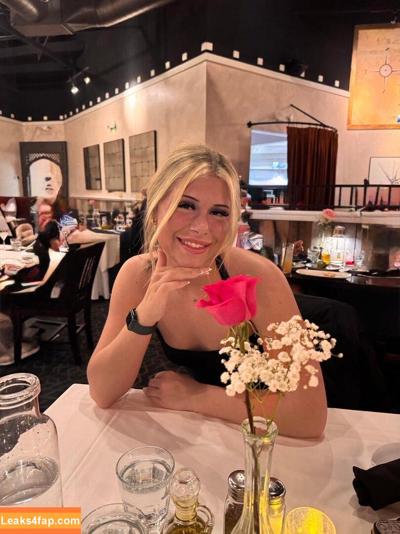 xoluvxoo / xchroo / xoluvxooo leaked photo photo #0027