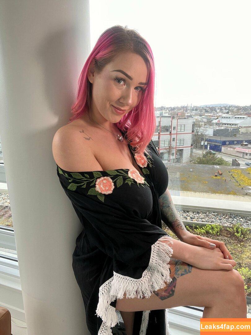 xsofiasunshine / Sofia Sunshine / x.sofiasunshine leaked photo photo #0323