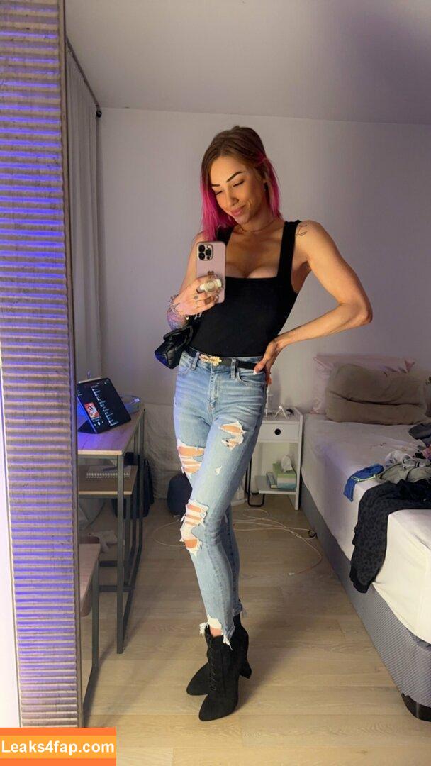 xsofiasunshine / Sofia Sunshine / x.sofiasunshine leaked photo photo #0864