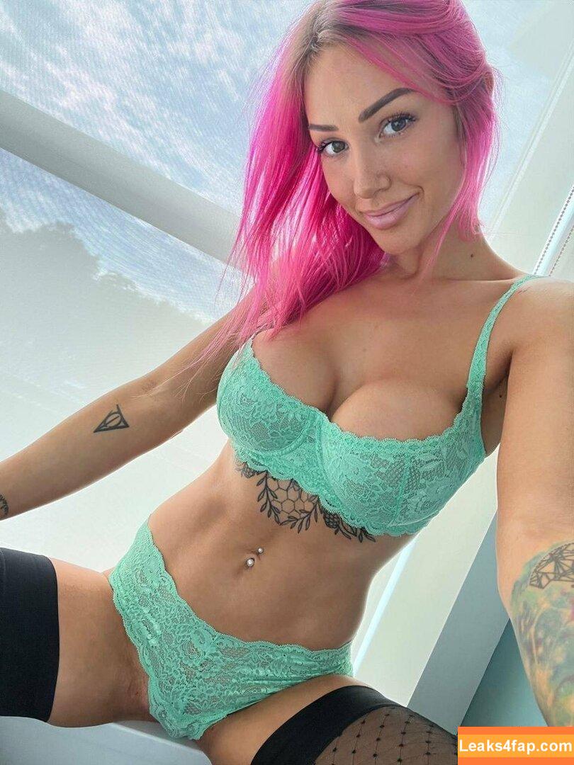 xsofiasunshine / Sofia Sunshine / x.sofiasunshine leaked photo photo #0893