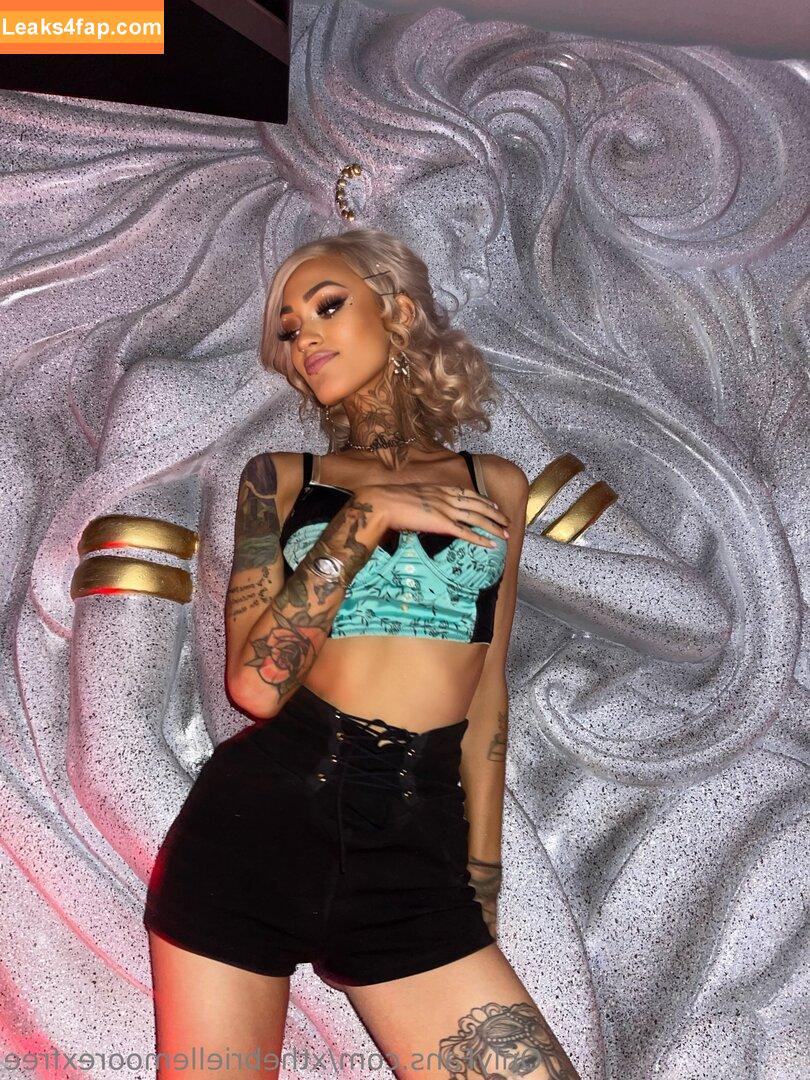 xthebriellemoorexfree /  leaked photo photo #0012