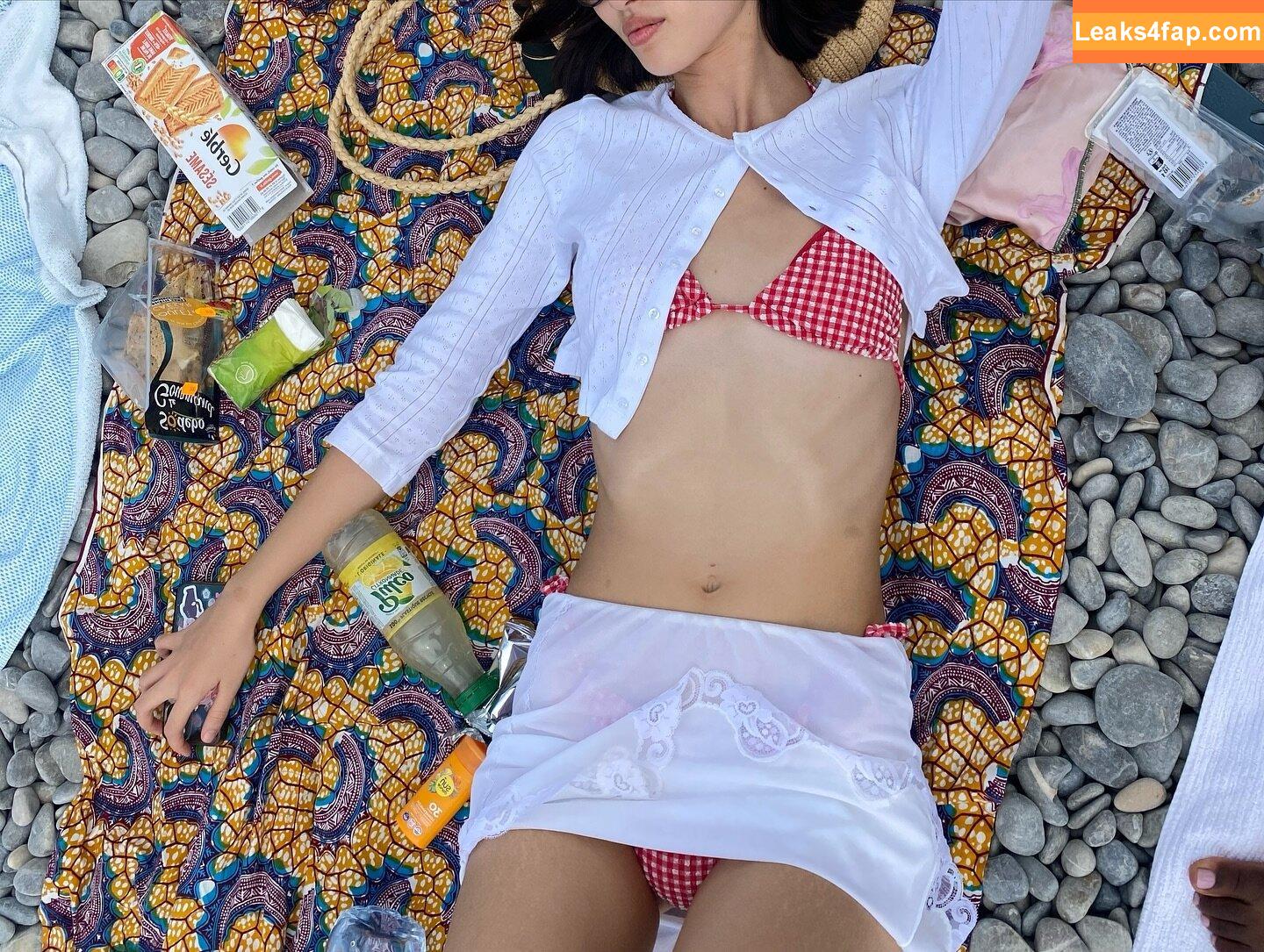 xu3fe1 / Sophie Lin / rhyheimshabazz слитое фото фото #0087