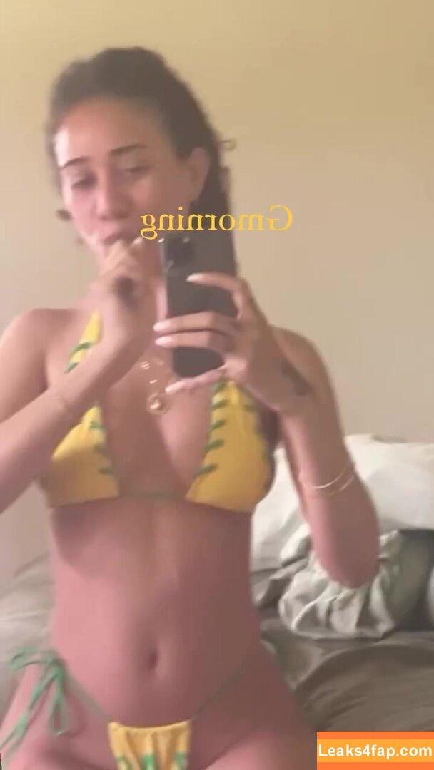 xulanichristine /  leaked photo photo #0084