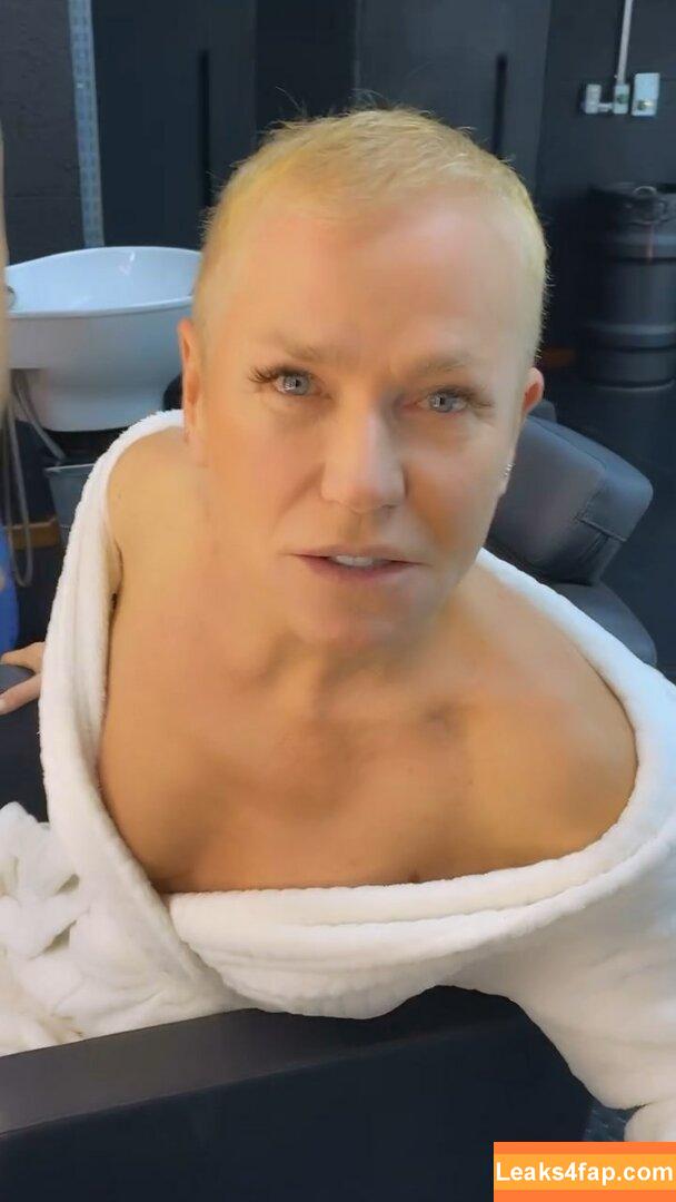 Xuxa Meneghel / xuxameneghel leaked photo photo #0026