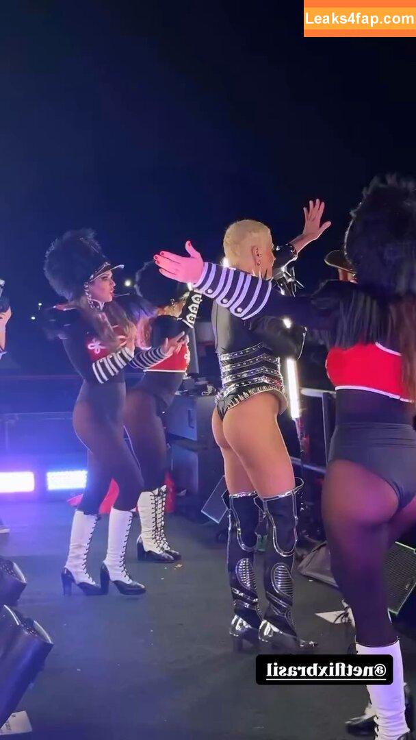 Xuxa Meneghel / xuxameneghel leaked photo photo #0087