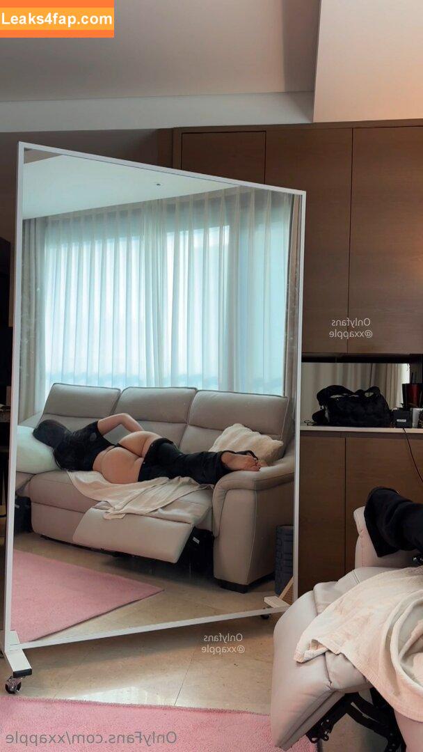 xxapple / Xxapple_e2 / iamnobody89757 leaked photo photo #0296