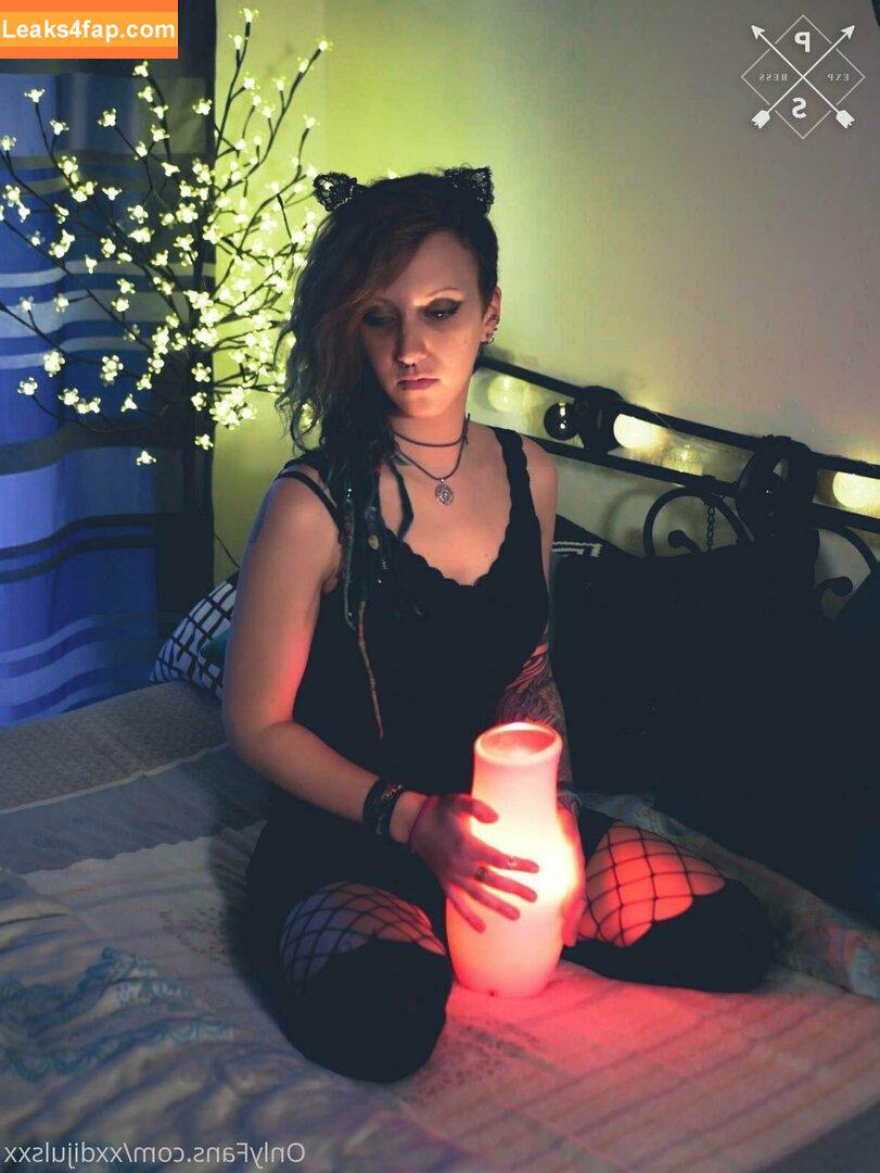 xxdijulsxx / xxlittlebirdxx_ leaked photo photo #0002