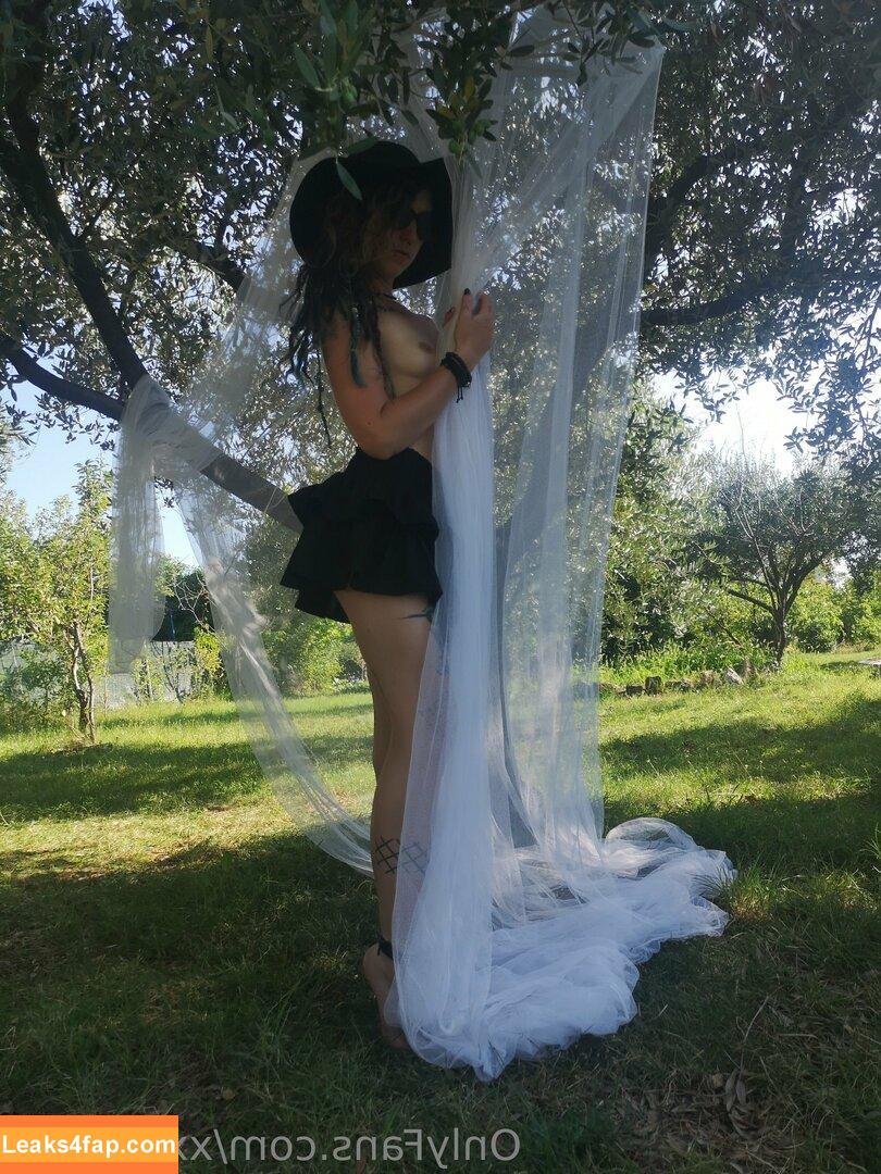xxdijulsxx / xxlittlebirdxx_ leaked photo photo #0028