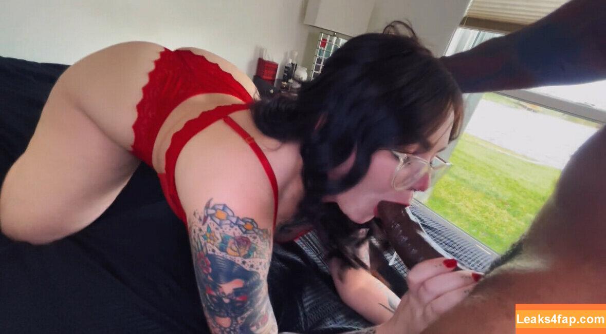 xxirismaexx / xx_s_a_i_xx leaked photo photo #0030