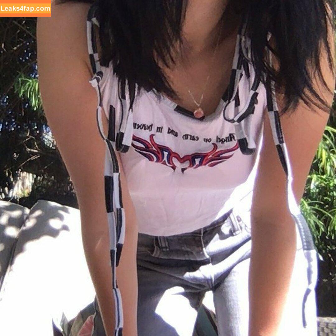 xxkawaiinerdxx /  leaked photo photo #0057