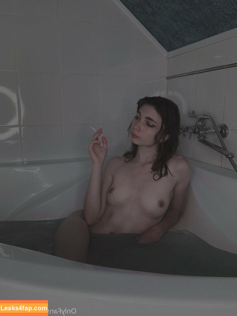 Xxlolipie / xxlolipie_ leaked photo photo #0007