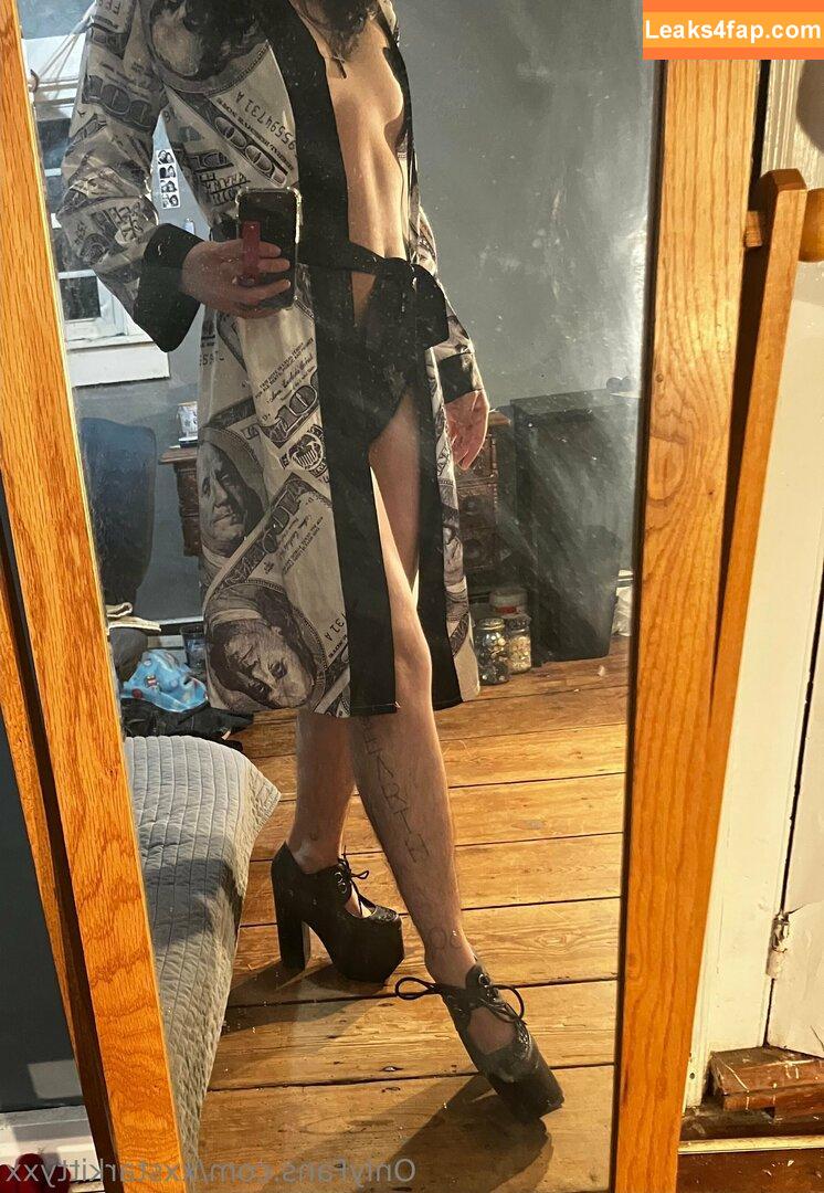xxstarkittyxx / littlebitsmiley leaked photo photo #0012