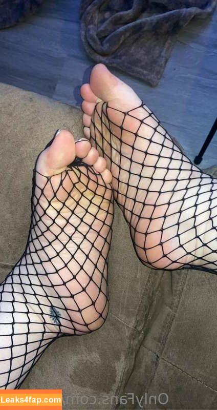 xxsxrxhvip / https: / sarahs_day leaked photo photo #0001