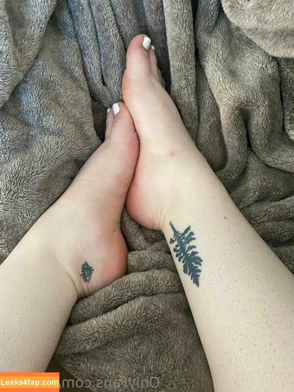 xxsxrxhvip / https: / sarahs_day leaked photo photo #0004