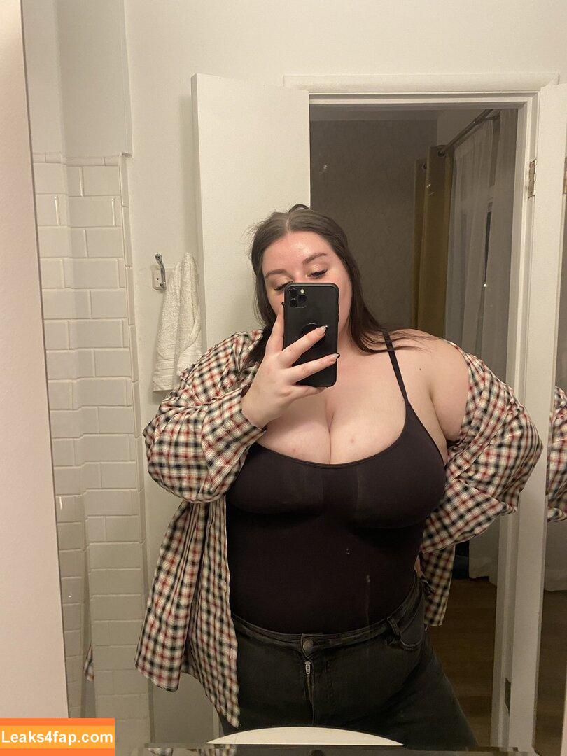 xxsxrxhvip / https: / sarahs_day leaked photo photo #0055