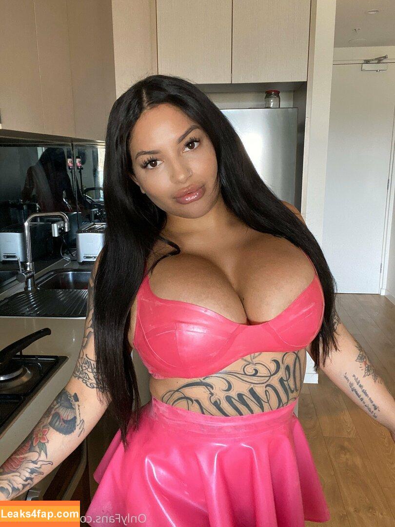 xxxarabella / oxymoronic___ leaked photo photo #0033