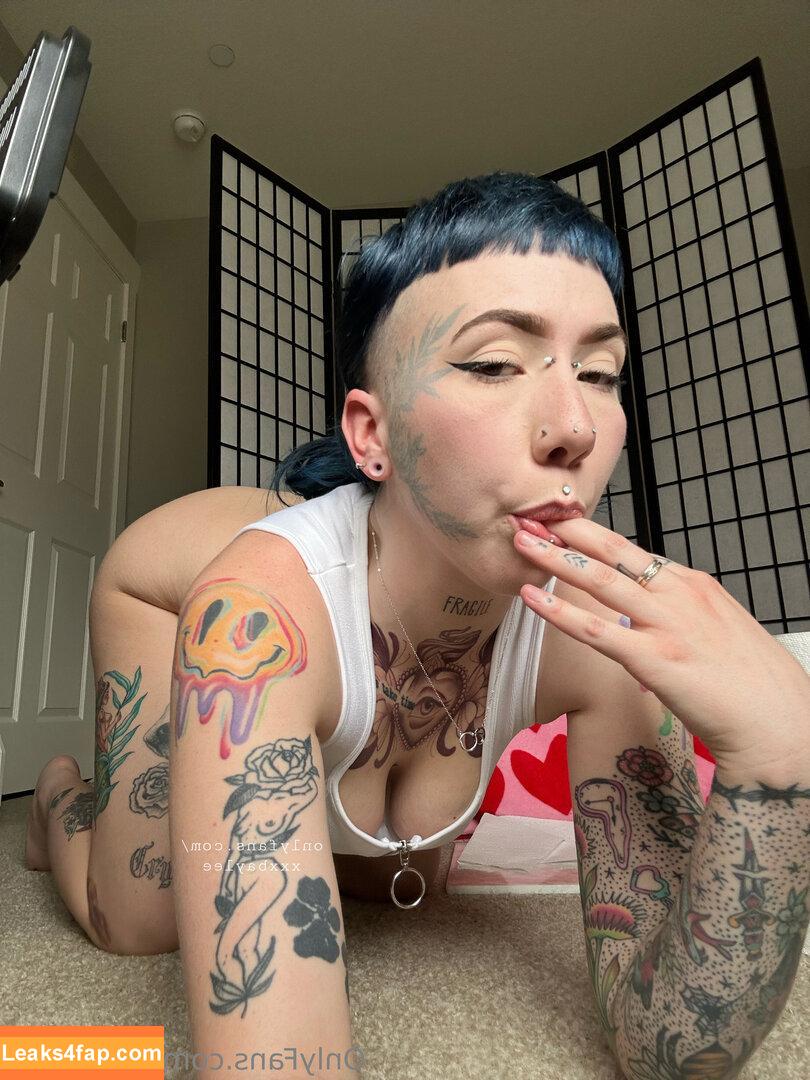 xxxbaylee / bayleekayy / enbyslutxoxo leaked photo photo #0174