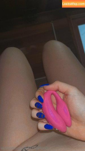 xxxbustybarbie photo #0024