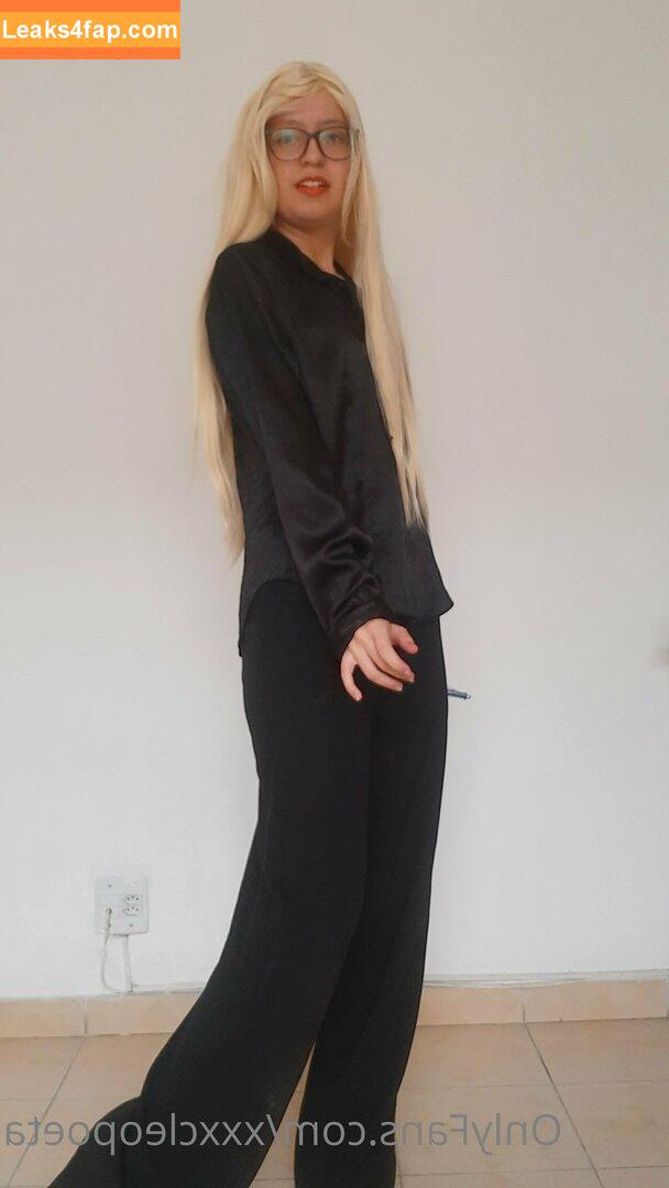 xxxcleopoeta /  leaked photo photo #0039