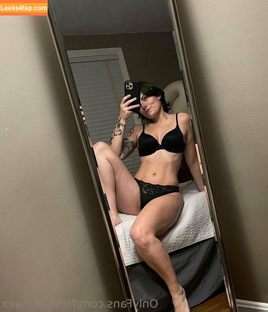 xxxhotti /  leaked photo photo #0023