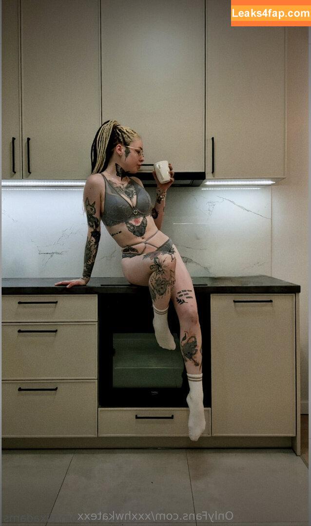 xxxhwkatexx /  leaked photo photo #0008