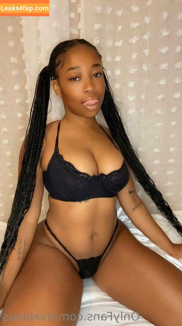 xxxlexus /  leaked photo photo #0017