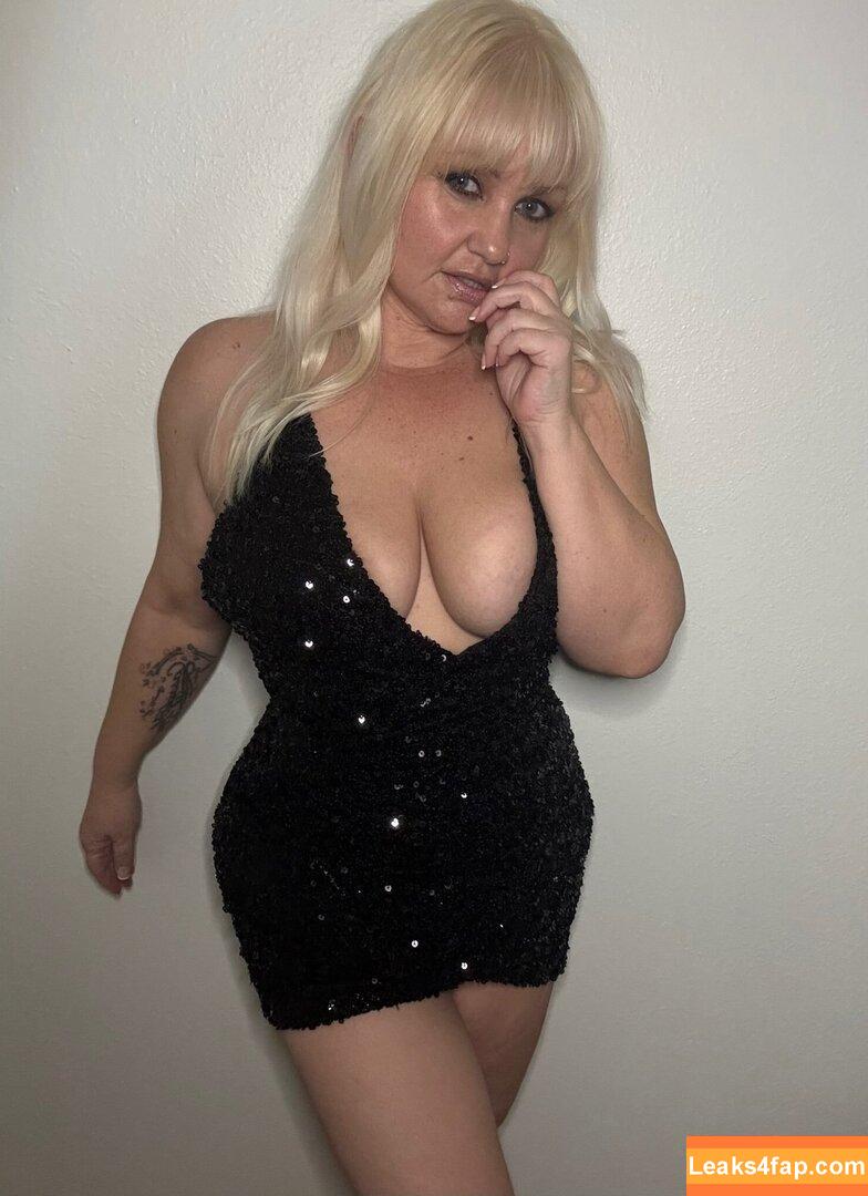 XXXMonaLeesa / mona_leesaa leaked photo photo #0007