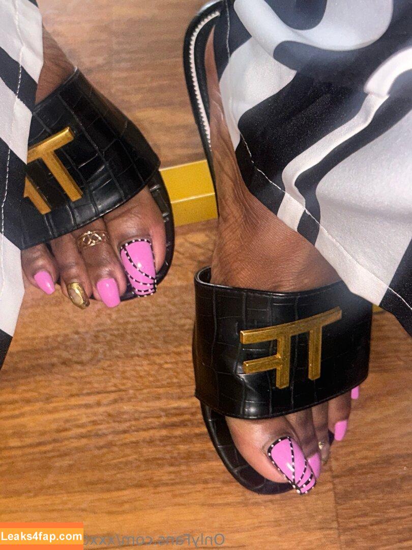 xxxquisitesoles / xxquisitesoles.99 leaked photo photo #0026