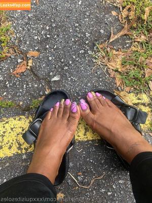 xxxquisitesoles photo #0033