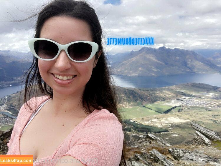 xxxsmilingcici /  leaked photo photo #0019