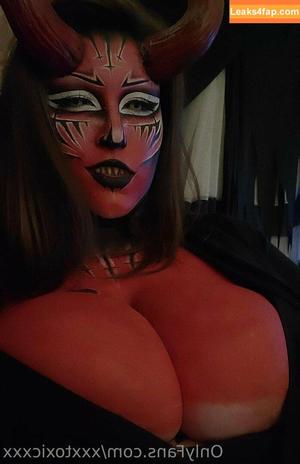 xxxtoxicxxx photo #0007