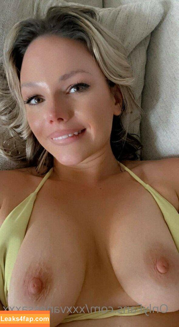 Xxxvanessaxxx / Vanessa / x.x.x.vanessa.x.x.x слитое фото фото #0005