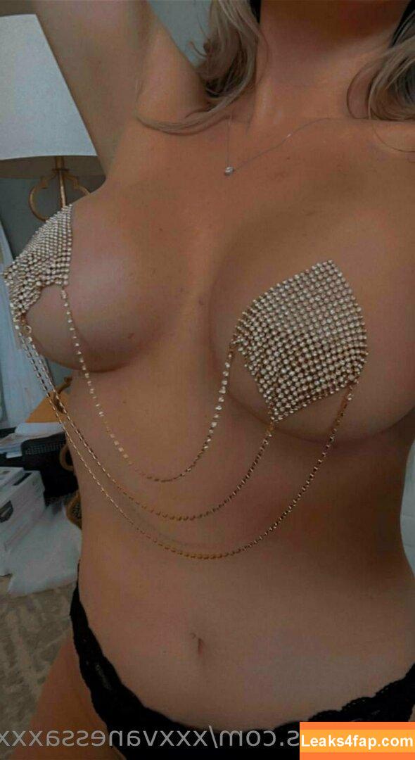 Xxxvanessaxxx / Vanessa / x.x.x.vanessa.x.x.x слитое фото фото #0028