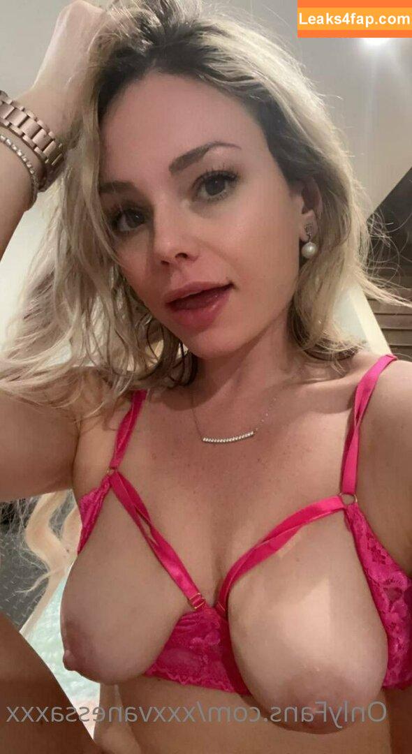 Xxxvanessaxxx / Vanessa / x.x.x.vanessa.x.x.x слитое фото фото #0102