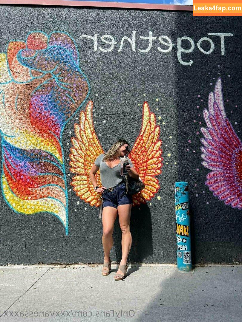 Xxxvanessaxxx / Vanessa / x.x.x.vanessa.x.x.x leaked photo photo #0644