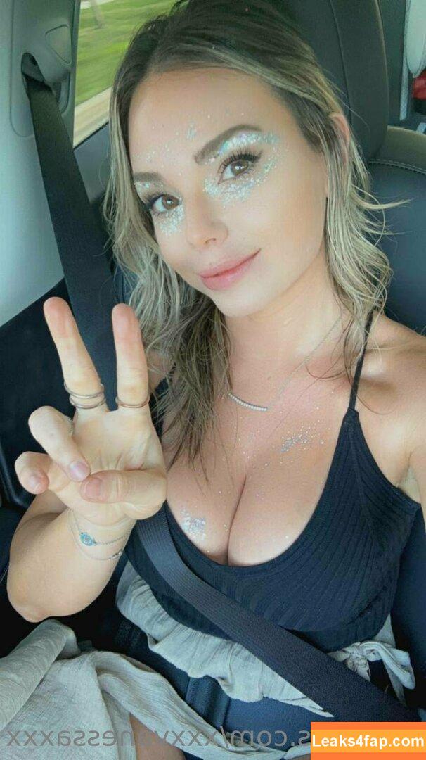 Xxxvanessaxxx / Vanessa / x.x.x.vanessa.x.x.x leaked photo photo #0921