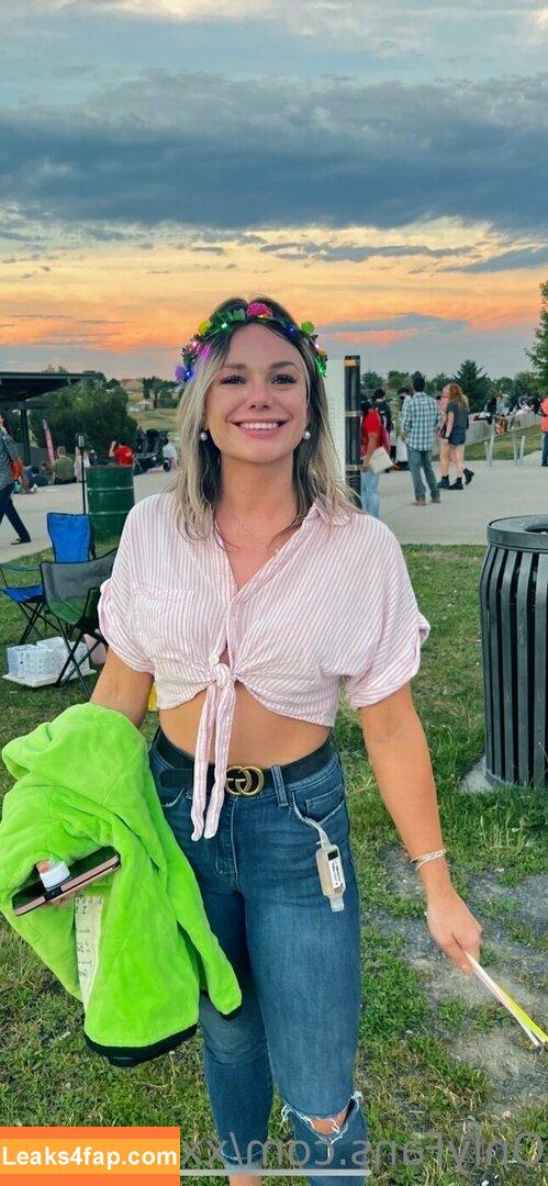 Xxxvanessaxxx / Vanessa / x.x.x.vanessa.x.x.x leaked photo photo #0928