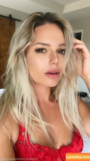 Xxxvanessaxxx photo #0404