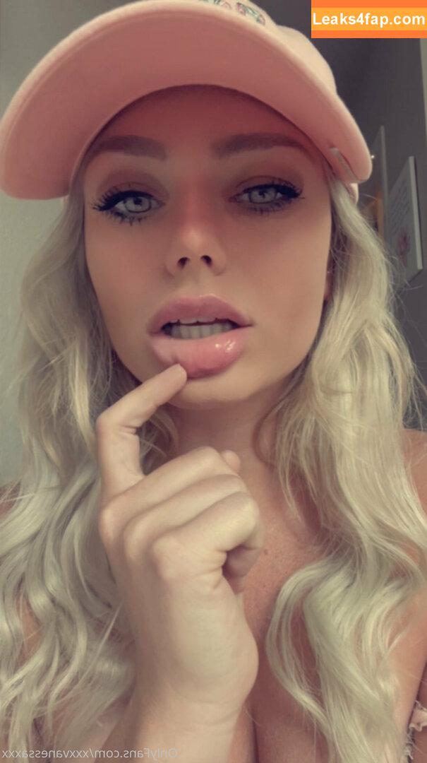 Xxxvanessaxxx / Vanessa / x.x.x.vanessa.x.x.x leaked photo photo #1005